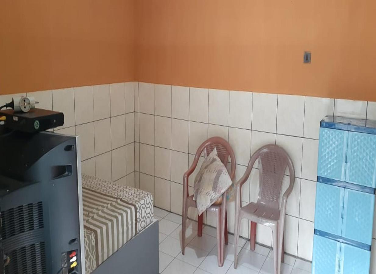 Hotel Dirgantara Parakan  Exteriör bild